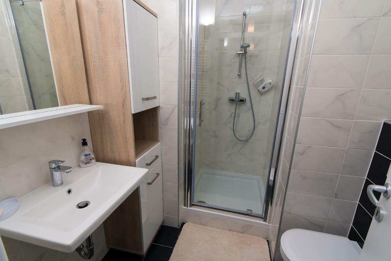 ザグレブStudio Apartman Bellaアパートメント エクステリア 写真